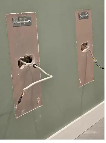 Electrical works London commercial